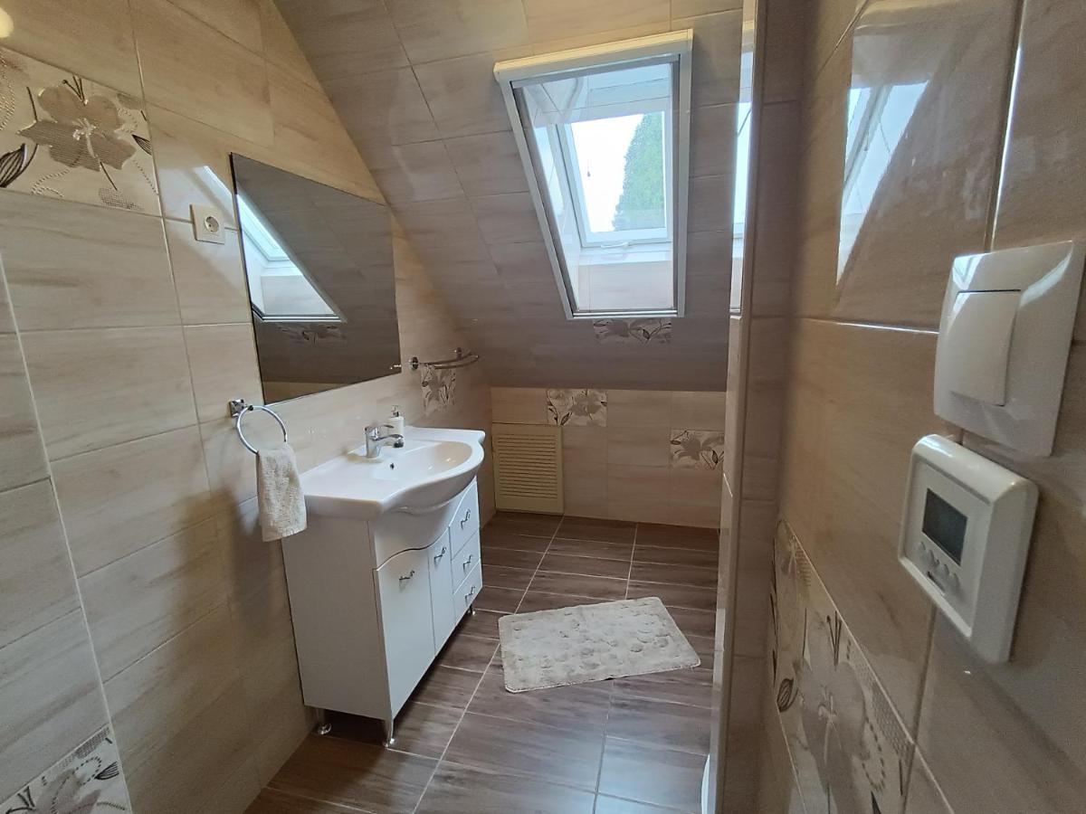 Holt-Tisza Vendeghaz Hotel Сегед Екстериор снимка